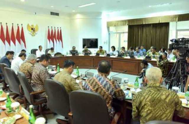 Kurangi Impor Minyak, Presiden Jokowi Berharap Januari 2020 Penggunaan Biodiesel B20 Diganti B30