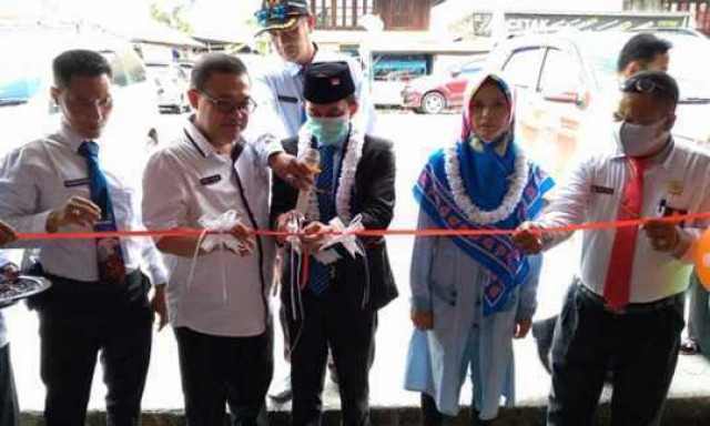 Kanda Budi Aliansi Resmikan Kantor Aliansi Indonesia DPC OKU Timur Perwakilan Martapura