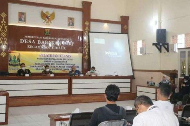 Wabup Sukabumi Minta Pelaksana Berkomitmen Sukseskan PILKADES Serentak 2022