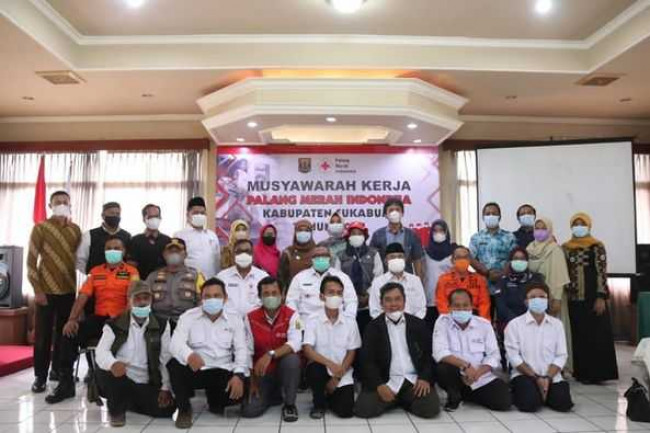 Musyawarah Kerja PMI Kab. Sukabumi 2022, Bupati Terima Penghargaan PMI JABAR