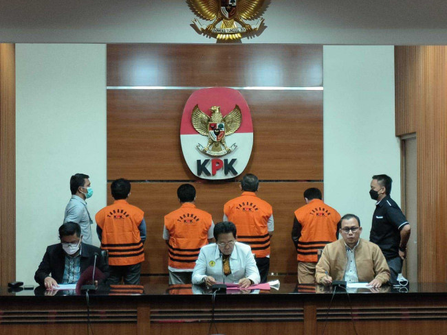 KPK Tetapkan Wakil Ketua DPRD Jatim Sahat Tua Simanjuntak sebagai Tersangka