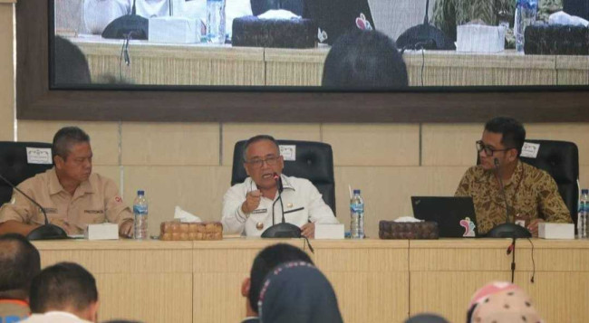 Wabup Sukabumi Membuka Acara Review Kinerja Tahunan 2023