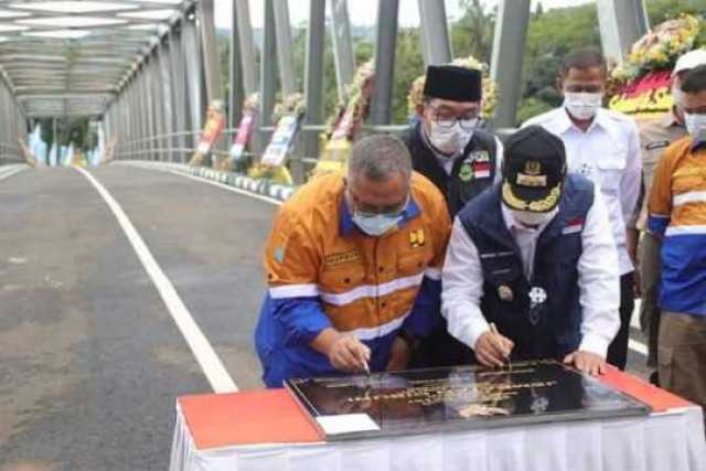 Jembatan Cibuni Penghubung Sukabumi-Cianjur Diresmikan Bupati Sukabumi Dan Gubernur Jawa Barat
