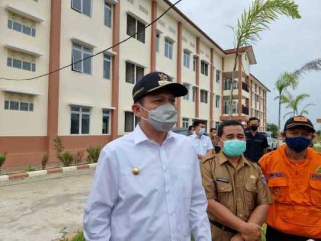 Bupati OKU Timur Tinjau Lokasi Rusunawa Antisipasi Lonjakan Kasus Covid 19