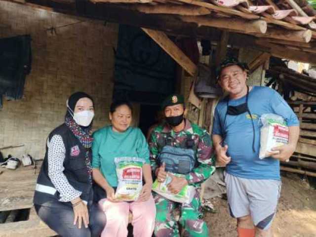 Pelaksanaan Kegiatan Operasi Pangan Gratis (OPG) Oleh Team Relawan ACT-MRI Kab. Sukabumi
