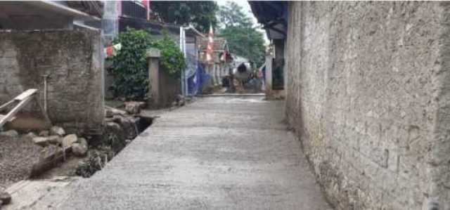 Desa Cikaret Realisasikan  Rabat Beton di Kp Cirangkong