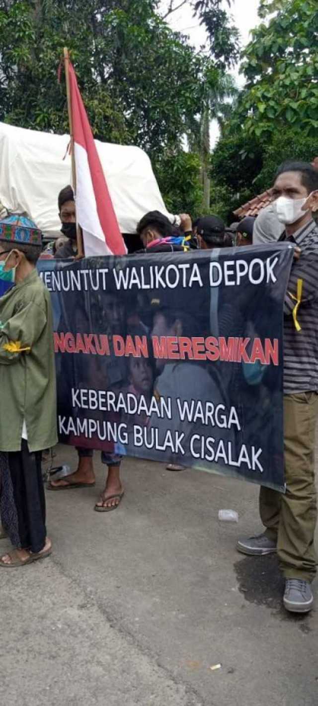 Terkait Pembangunan UII, Warga Kampung Bulak Cisalak Gelar Unjuk Rasa di Kantor Walikota Depok 