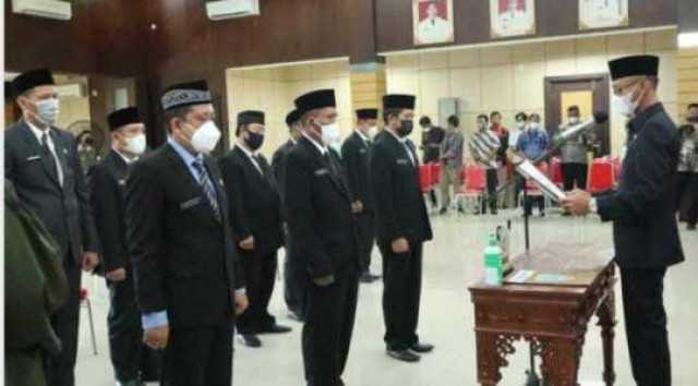 Wakil Bupati OKU Timur Lantik 15 Pejabat Eselon 