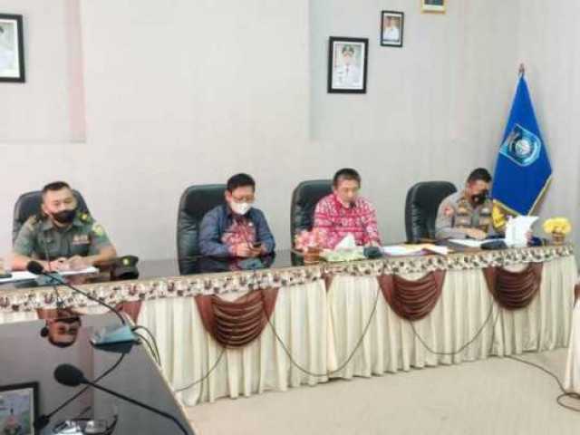 Pasi Ops Dim 0431/Babar ;Hadiri Rapat Pembahasan dan Pelaporan Rencana Aksi Terpadu Penanganan Konflik Sosial Kab.Bangka Barat  