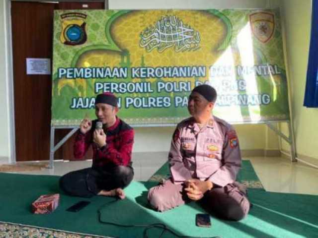 Polres Pangkalpinang Laksanakan Giat Pembinaan Rohani dan Mental Personel