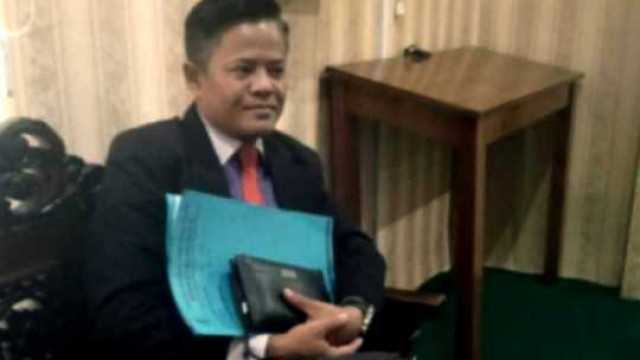 Mengenal Sosok Advokat Rumsi, S.H., M.H