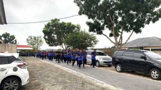 Jaga Kebugaran Personel,Polres Bangka Barat Rutin Olahraga Pagi Jum''at