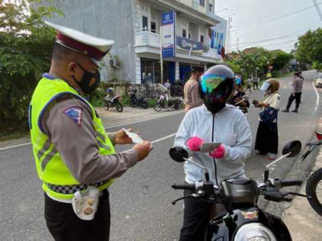 Polres Babar Gelar Operasi Patuh Menumbing 2022, Ratusan Pengendara di Tilang