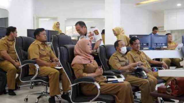 Sekda Mengikuti Rakor Inflasi Di Daerah Bersama KEMENDAGRI Secara Virtual