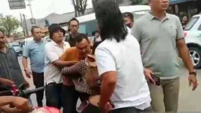 Debt Collector Intimidasi Wartawan Bekasi Saat Liput Kasus Penagih Utang