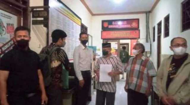 Apes...!! Pulang Subuhan Dari Masjid Malah Kena Pukulan Tetangga, Eks Anggota DPRD Klaten Ini Lapor Polisi