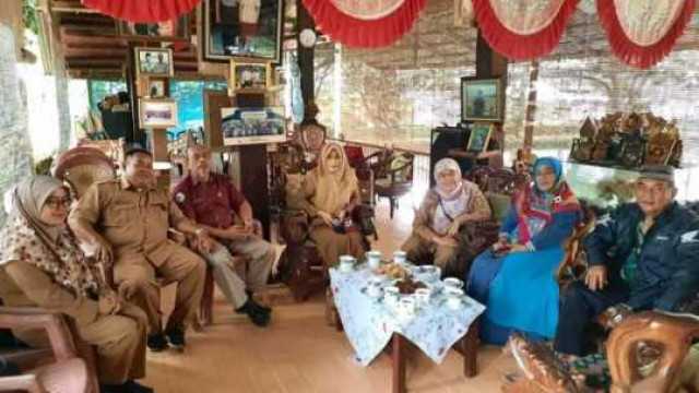 Dinas Perikanan Lakukan Pembinaan Koperasi Pembudidaya dan Pengolahan Ikan