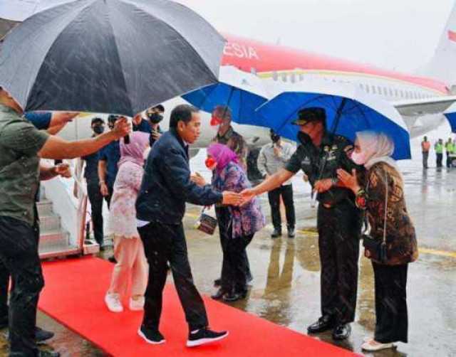 Presiden Jokowi Tiba di Semarang, Akan Resmikan Tol Semarang-Demak