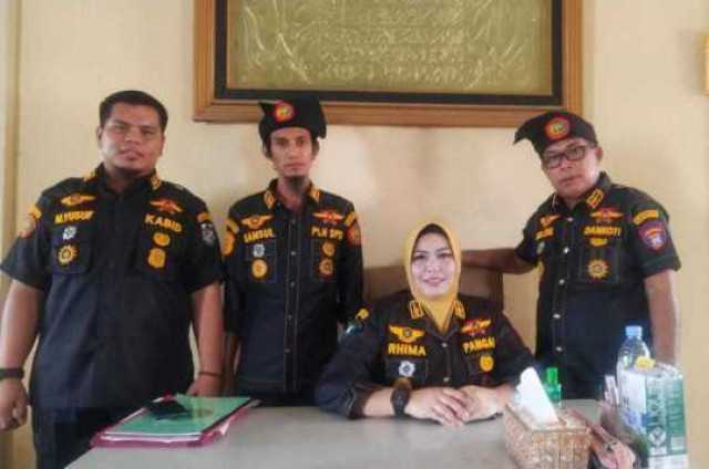 DPD LLMB Kab. Pelalawan gelar aksi damai di Halaman DPRD Kab. Pelalawan  