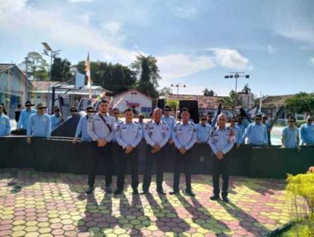 Maksimalkan Pelayanan, Lapas Sekayu Bagikan 150 Matras kepada WBP.
