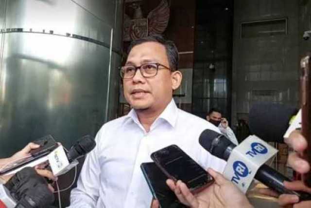 Terkait Kasus Suap Proyek Jalur KA, Masa Penahanan 10 Tersangka di Perpanjang. Pengumpulan Alat Bukti di Maksimalkan