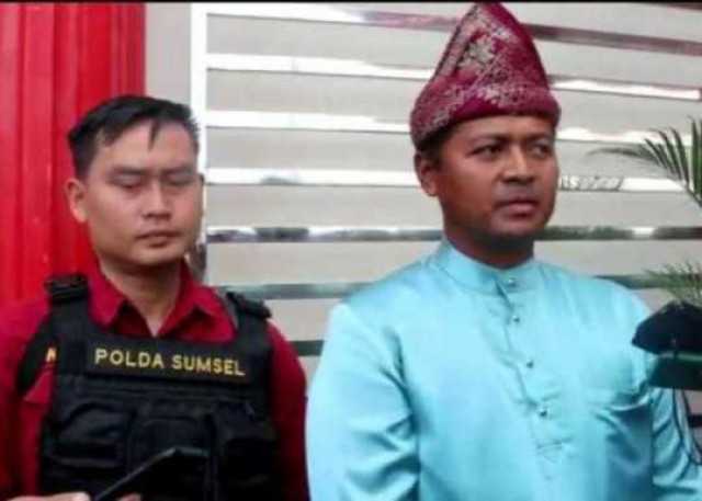 Kapolres Musi rawas ber''empati terhadap korban laka lantas.
