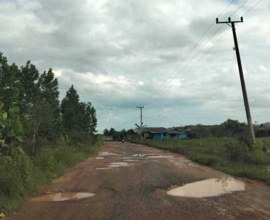 Perbaikan Jalan Menuju Pantai Penyusuk Menunggu Inpres Tahap 2