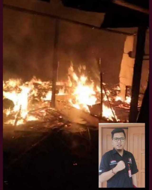 Kebakaran hebat desa Kuala Sungai pasir kecamatan Cengal Berduka.,,