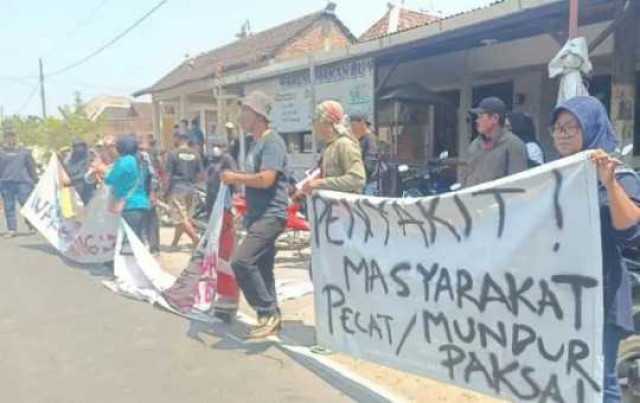 Tersandung Soal Perlendiran, Perangkat Desa di Sukoharjo Terancam Dipecat. Kabarnya Baru Desa Setempat Saja Ada Beberapa Wanita selingkuhan