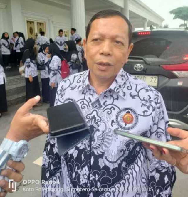 Kadisdik kota Palembang, Ansori hadiri HUT PGRI ke-78.
