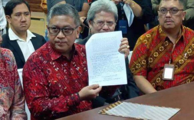 Megawati Kirim Surat Amicus Curiae ke MK dengan Tulisan Tangan Tinta Berwarna Merah, Apa Maksudnya?
