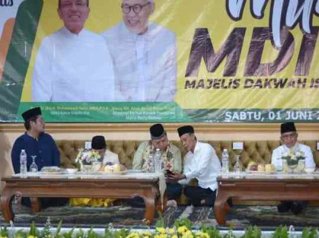Di hadapan para Ulama, Airlangga Hartarto puji Jaro Ade calon kuat Bupati Bogor
