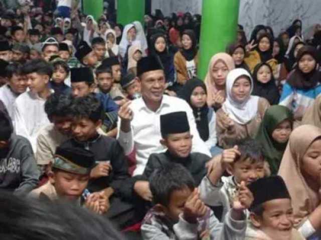 Kurang Lebih 500 Anak Yatim Doakan Jaro Ade Jadi Bupati Bogor 2024