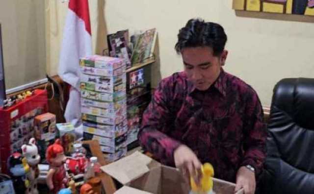 Gibran langsung beberes kantor dan rumdin usai mundur dari Walikota