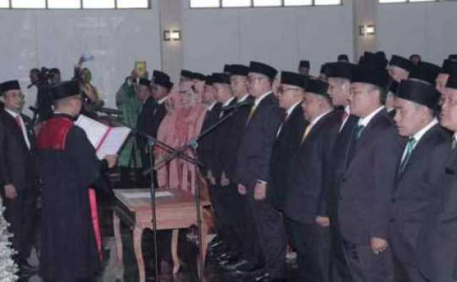 Bupati Sukabumi Hadiri Pelantikan Anggota DPRD Kab. Sukabumi Periode 2024-2029