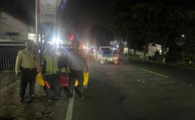 Polsek Megamendung Giat Cooling Sistem Genjarkan Patroli Di Jam-jam Kecil Cegah Aksi Tawuran Dan Kejahatan Jalanan Jaga Kondusifitas Wilayah.