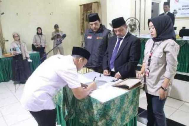 Panwaslu Kecamatan Sukabumi Lantik 78  Pengawas Tempat Pemungutan Suara