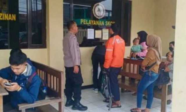 Pelayanan Publik Cooling Sistem Polsek Ciampea Melayani Warga Masyarakat Pengurusan SKCK Dan Beri Himbauan Kamtibmas.