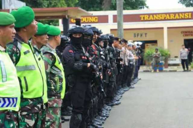Polres Bogor Gelar Apel Gabungan Kesiapan Pengamanan Malam Natal 2024.
