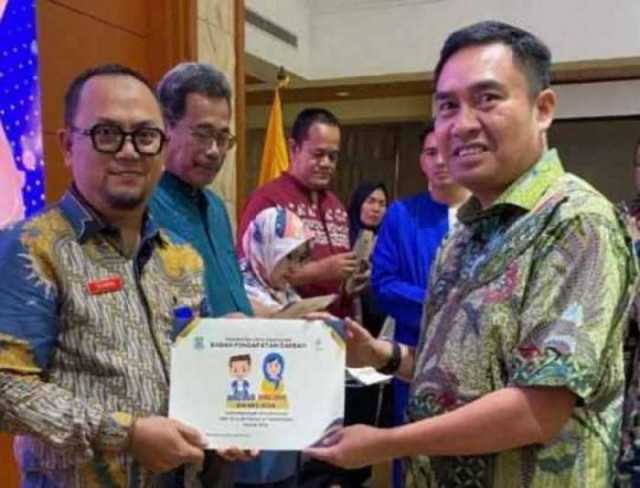 Tak Hanya Di Nobatkan Sebagai PDAM Terbaik Indonesia, Terbaru Perumdam TKR Raih Penghargaan Disiplin Pajak dari Bapenda Kota Tangerang 