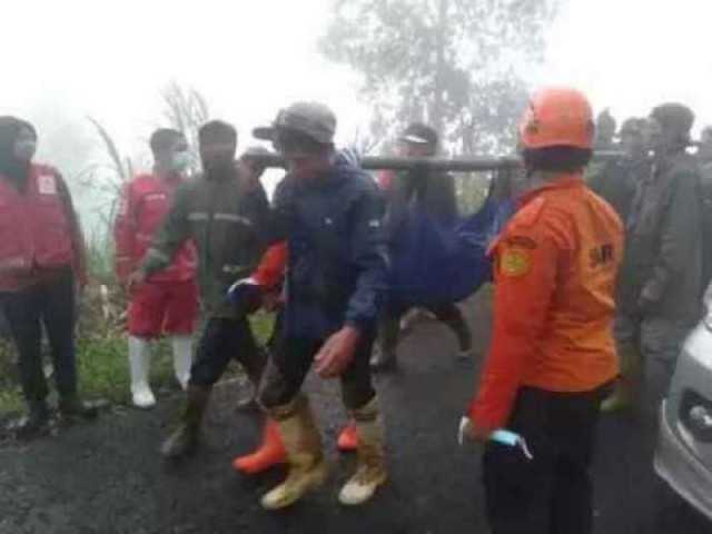 16 orang meninggal akibat longsor di Pekalongan
