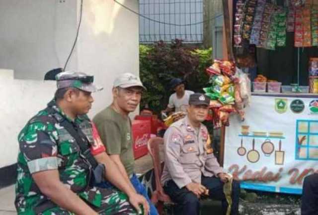 Sinergitas TNI-POLRI Wilayah Hukum Polsek Cijeruk Polres Bogor Giat Cooling Sistem Sambang Warga Binaan Dialog Kamtibmas Ajak Jaga Kondusifitas Cegah Kriminalitas.
