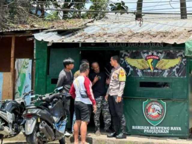 Kegiatan Mitigasi ancaman Premanisme Pembinaan dan Pemberdayaan anggota ormas Barisan Benteng Raya Pajajaran Kecamatan Sukaraja oleh Sat Binmas Polres Bogor.