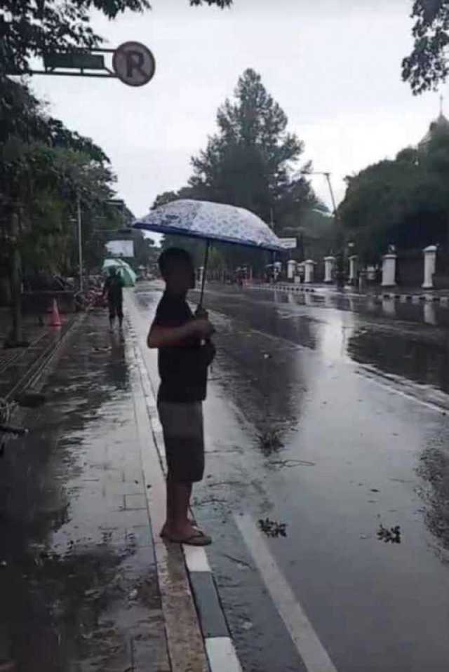 Cuaca Besok 2-3 April 2025, Bogor Diprediksi Hujan "Jabodetabek" saat Libur Lebaran.