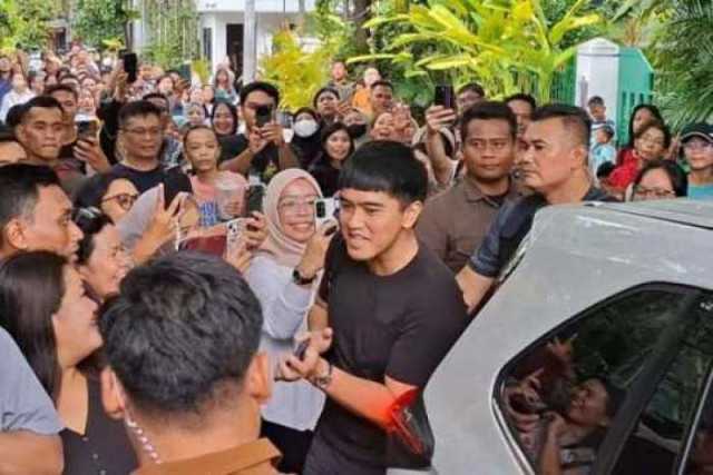 Keluarga Besar Jokowi Berkumpul di Solo pada Hari Kedua Lebaran