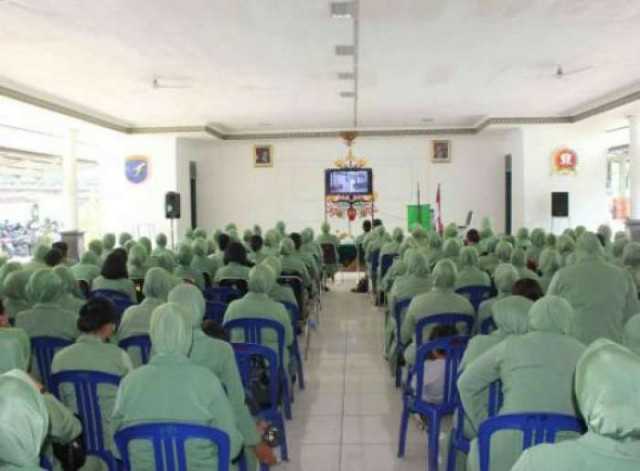 Persit Kodim 1016/Plk Ikuti Sosialisasi Tentang Bahaya Investasi Bodong.