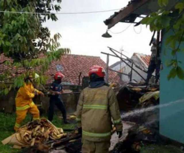 Si jago Merah Mengamuk di Gudang Asrama Panti Asuhan di Bogor, Kerugian Capai Rp 250 Juta.