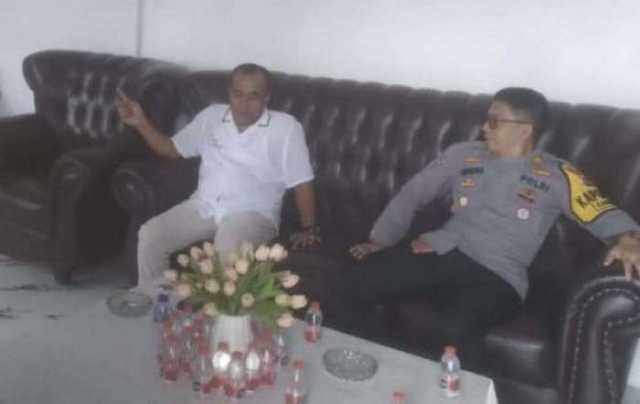 Kapolsek Caringin Patroli Dialogis dengan Kepala Desa Pancawati, Sampaikan Pesan Kamtibmas.