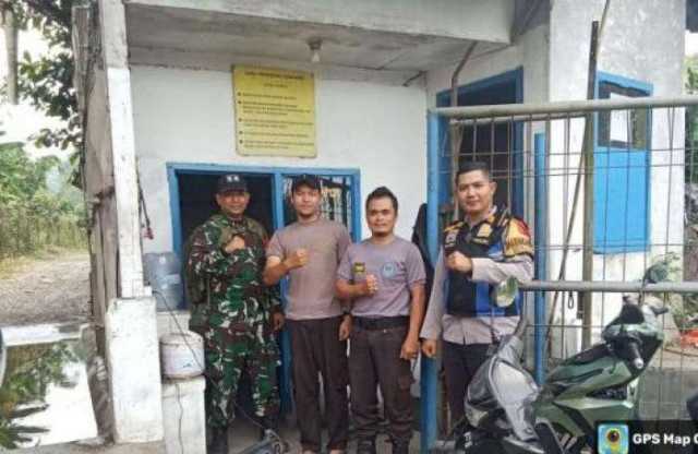 Polsek Cijeruk Bhabinkamtibmas dan Babinsa Bersinergi Sambang Warga Desa Tugu Jaya.