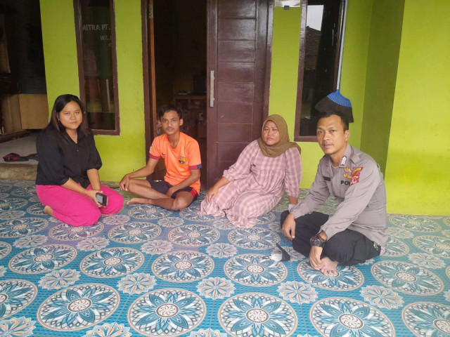 Bhabinkamtibmas Polsek Tanjungsari Sampaikan Himbauan Kamtibmas kepada Warga.